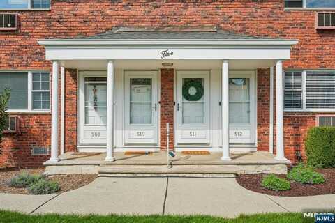 511 Washington Drive, Ramsey, NJ 07446