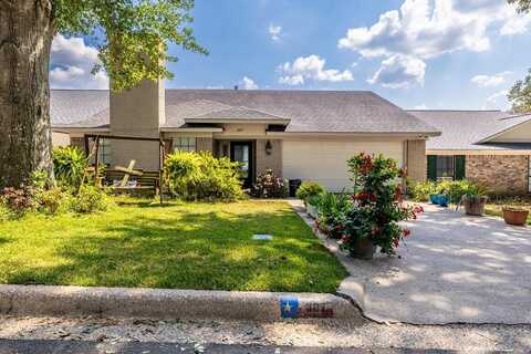 307 High Meadow Dr., Nacogdoches, TX 75965