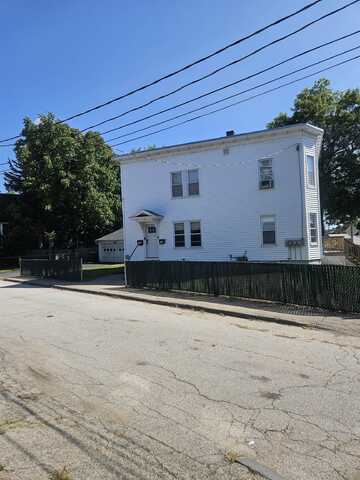 15 Warsaw Avenue, Manchester, NH 03103