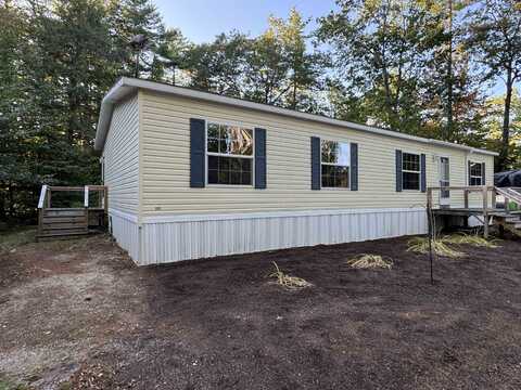 27 Butternut Lane, Tamworth, NH 03882