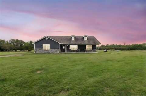 1180 N 4430 Road, Valliant, OK 74764