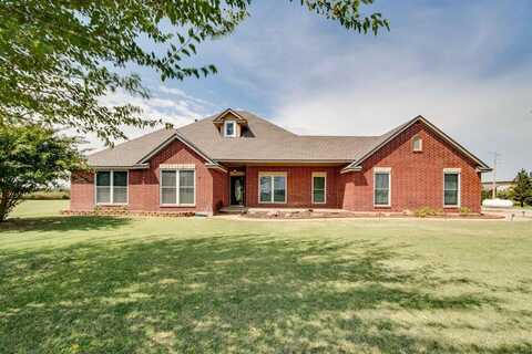 8955 Falcon Drive, Piedmont, OK 73078