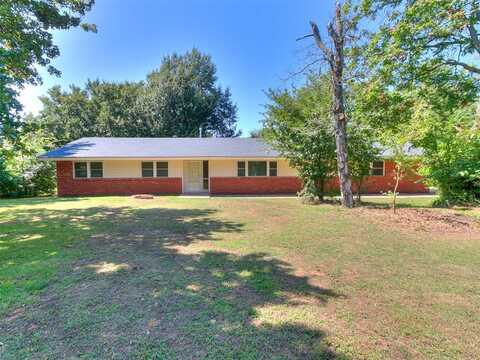 705 Helm Drive, Midwest City, OK 73130