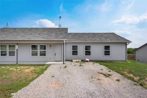 109 James Court, Decatur, TX 76234
