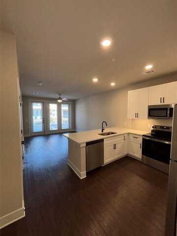 111 Town Place, Fairview, TX 75069