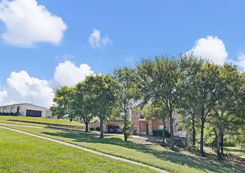 2812 Eden Drive, Cedar Hill, TX 75104