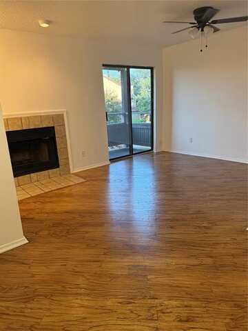 5757 E University Boulevard, Dallas, TX 75206