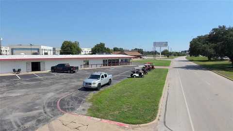 5717 Airport Freeway, Haltom City, TX 76117