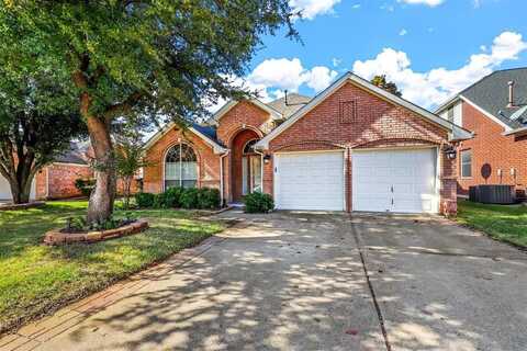 7905 Kern Lane, Fort Worth, TX 76137
