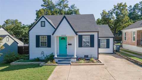 2842 Burlington Boulevard, Dallas, TX 75211