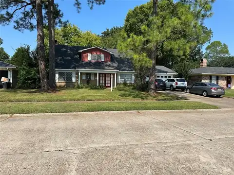 7306 Camelback Drive, Shreveport, LA 71105