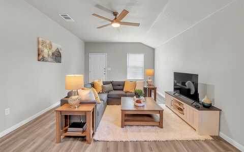 502 S Mary Jo Drive, Harker Heights, TX 76548