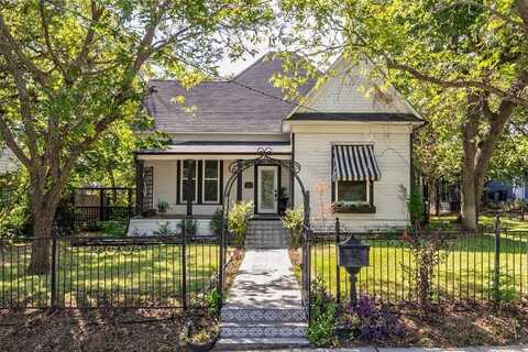 824 S Alamo, Weatherford, TX 76086
