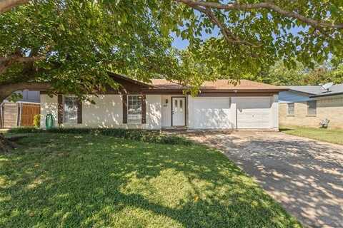 4809 Jordan Park Drive, Haltom City, TX 76117