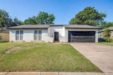 317 NW Suzanne Terrace, Burleson, TX 76028