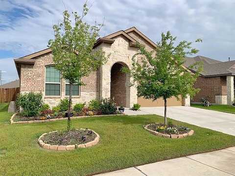 4016 Spur Trail Drive, Denton, TX 76208