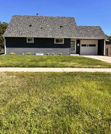 613 Mississippi Ave, Alliance, NE 69301