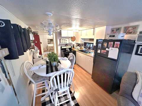 6978 46th ave N, Saint Petersburg, FL 33709