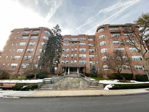 134 Garth Road, Scarsdale, NY 10583