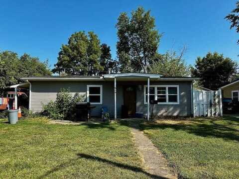 315 Fenwick Dr, New Carlisle, OH 45344