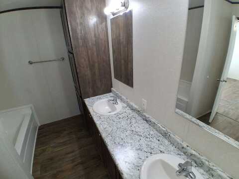 500 Talbot Ave., Canutillo, TX 79835