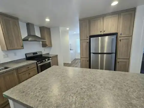 1624 Palm Street, Las Vegas, NV 89104