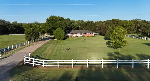 3269 N Old Hwy 81, Salina, KS 67401