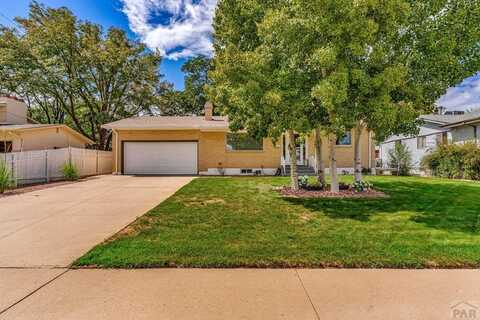29 Fordham Circle, Pueblo, CO 81005