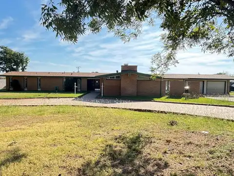 2808 Westridge Dr, Snyder, TX 79549