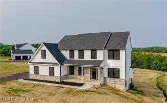 883 Emerald Valley Lane, Bangor, PA 18013