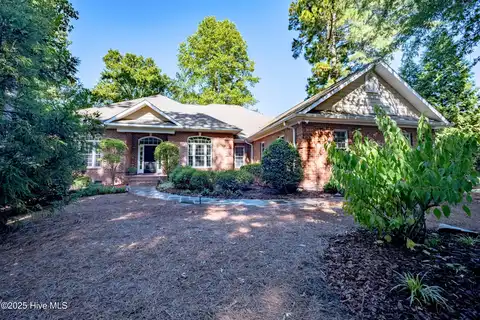 80 Lakewood Drive, Pinehurst, NC 28374