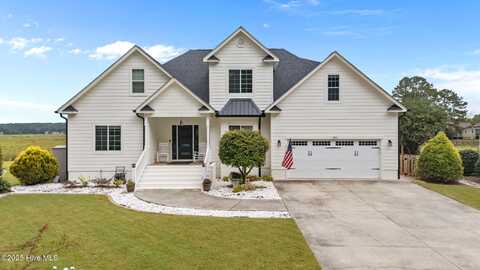 551 Ivy Circle, Vass, NC 28394