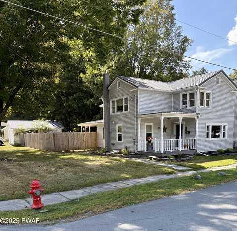 642 Paupack Street, Hawley, PA 18428