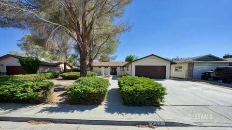 737 W Bataan AVE, Ridgecrest, CA 93555