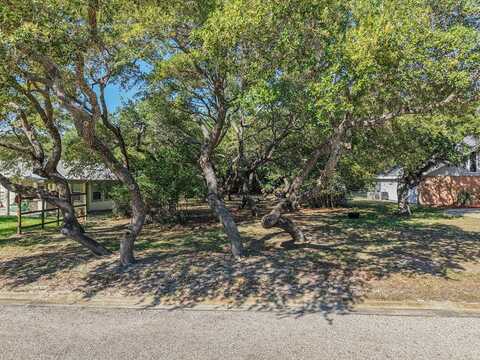 19 South Lake Dr, ROCKPORT, TX 78382