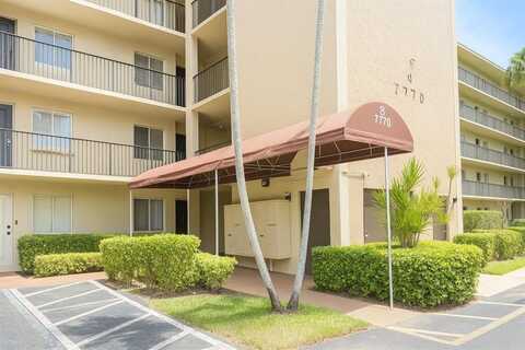 7770 NW 50th St, Lauderhill, FL 33351