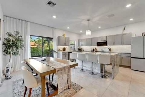 884 NW 3rd Ter, Pompano Beach, FL 33060