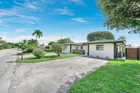 2599 NE 2nd Ave, Boca Raton, FL 33431