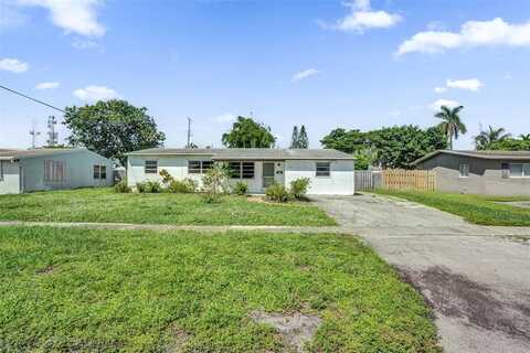 1437 SW 1st Ave, Deerfield Beach, FL 33441