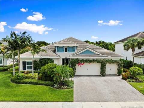 2515 NE Evinrude Circle, Jensen Beach, FL 34957