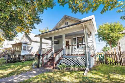 708 N CHESTNUT Avenue, GREEN BAY, WI 54303