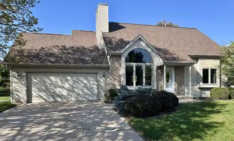 2450 NOEL Court, OSHKOSH, WI 54904