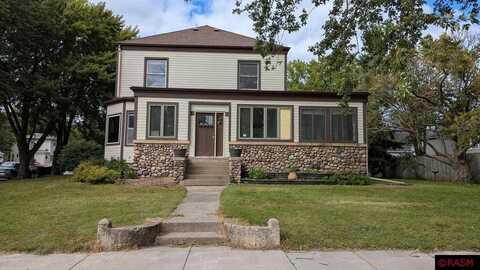 209 SW Oak Avenue, Montgomery, MN 56069