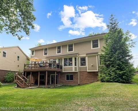 6144 Strawberry Circle, Commerce Township, MI 48382