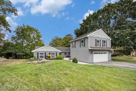 28446 Westbrook Court, Farmington Hills, MI 48334