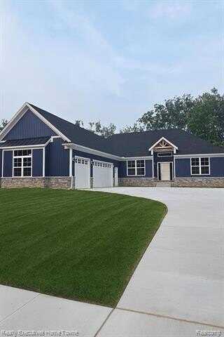 67830 ASHLEY Avenue, Richmond, MI 48062
