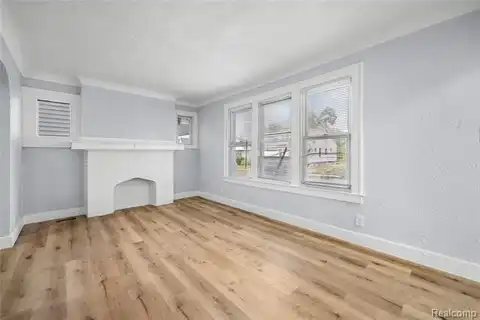 16201 Turner Street, Detroit, MI 48221