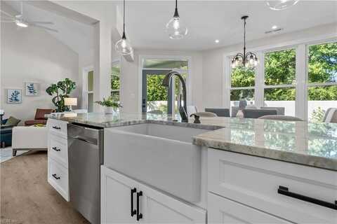 1002 Collection Creek Way, Virginia Beach, VA 23454