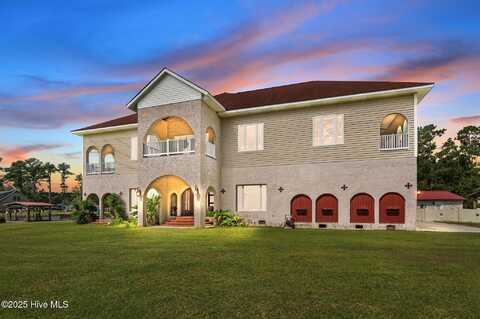 84 Beach Road S, Belhaven, NC 27810
