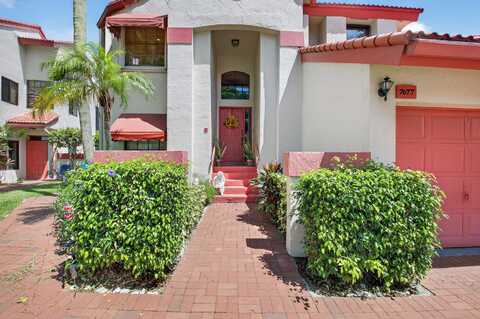 7677 Lexington Club Boulevard, Delray Beach, FL 33446